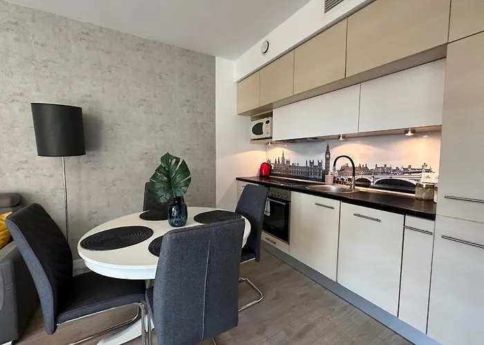 Centrum Krawiecka 2 * Wrocław